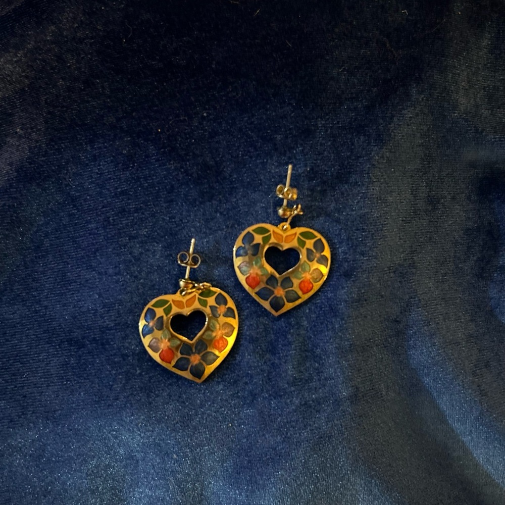 Heart-Shaped Gold Earrings with Multicolor Accents